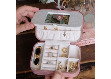 Boîte à  bijoux en velours Brigitte - Noir - Intérieur - Maison Scarlett