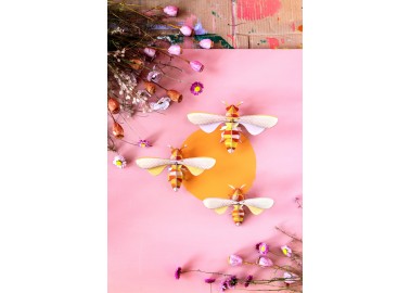 Décoration murale - 3 abeilles - Fleurs - Studioroof